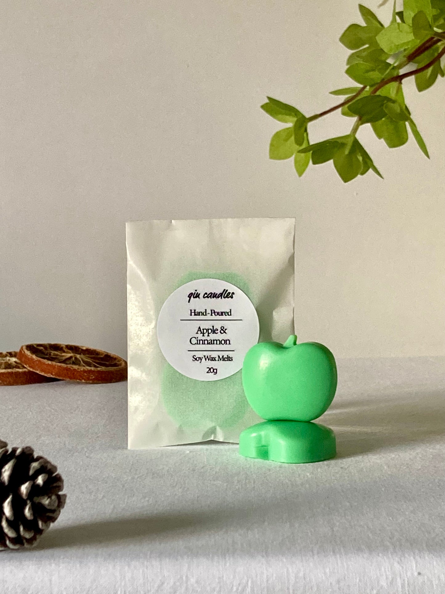 2 x Apple & Cinnamon Wax Melts